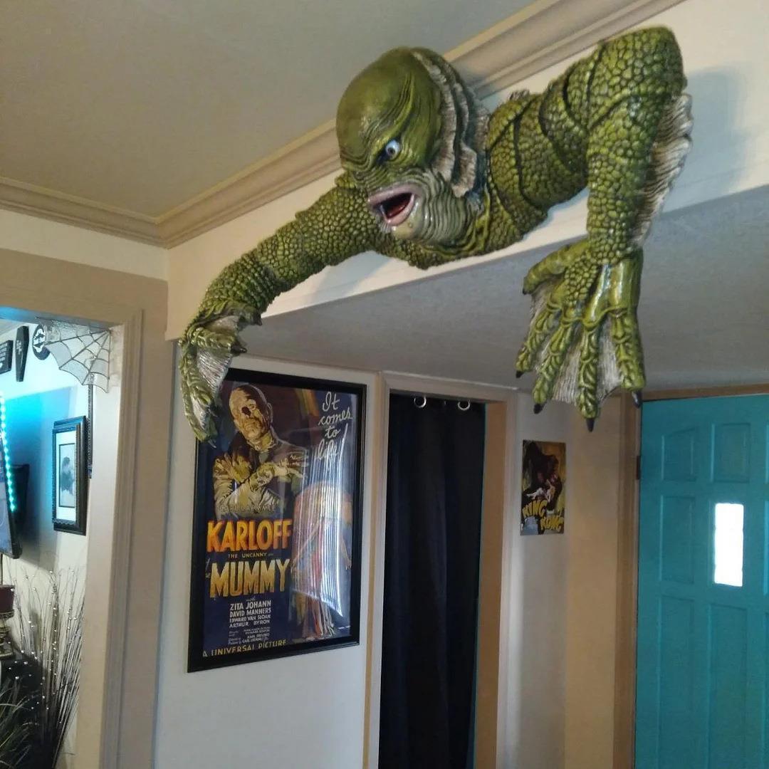 Kids Outdoor Furniture - Creature from the Black Lagoon Grave